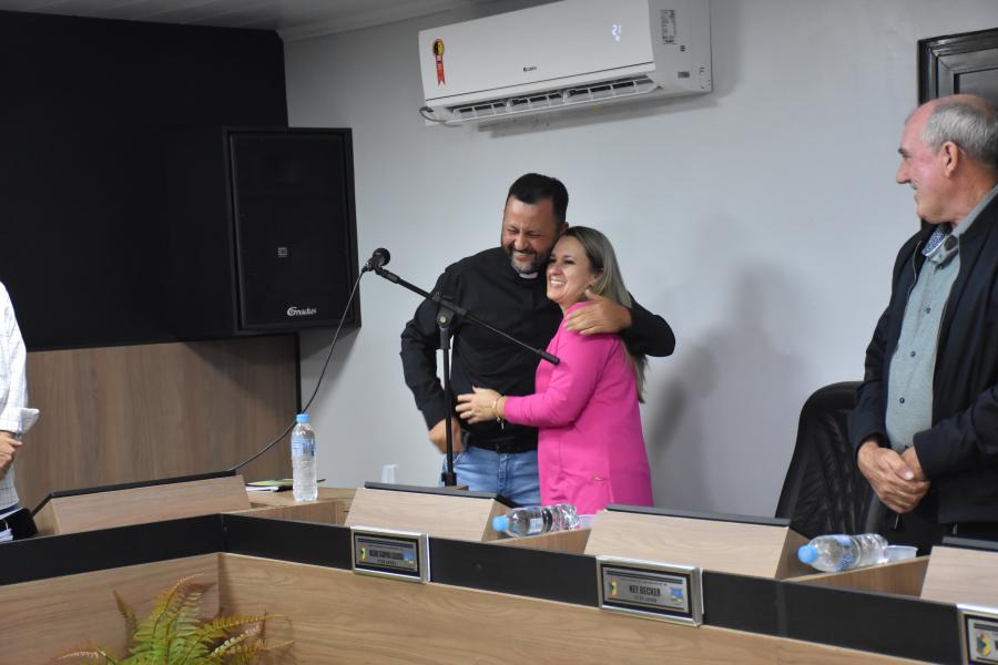 Sessão dia 25 de abril de 2023